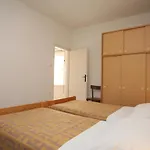 7125b أوماغ